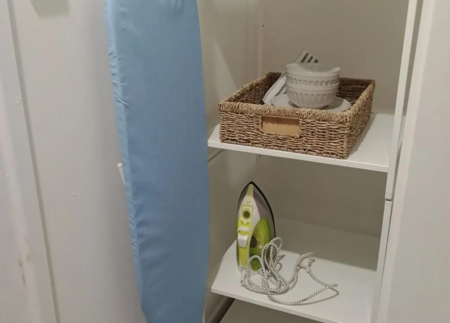 Maroochydore Waters Bnb Bed and Breakfast